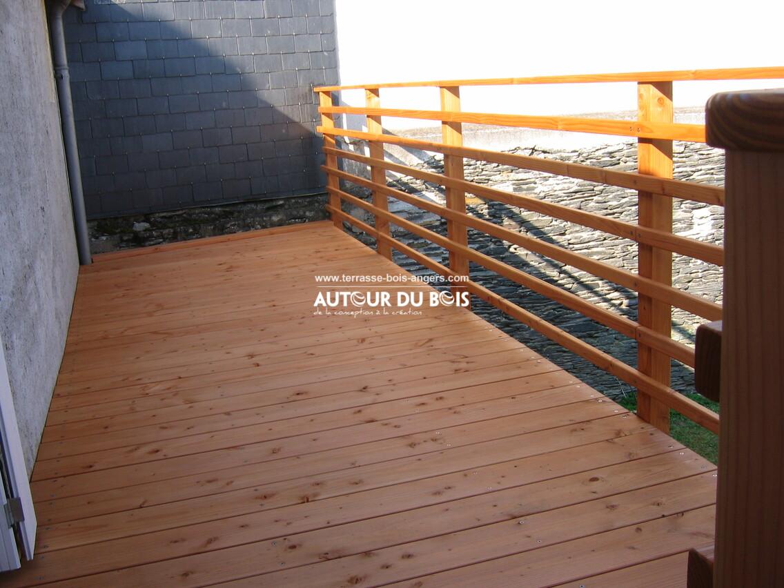 terrasse suspendue bois douglas Cholet3 terrasse suspendue bois douglas Cholet3