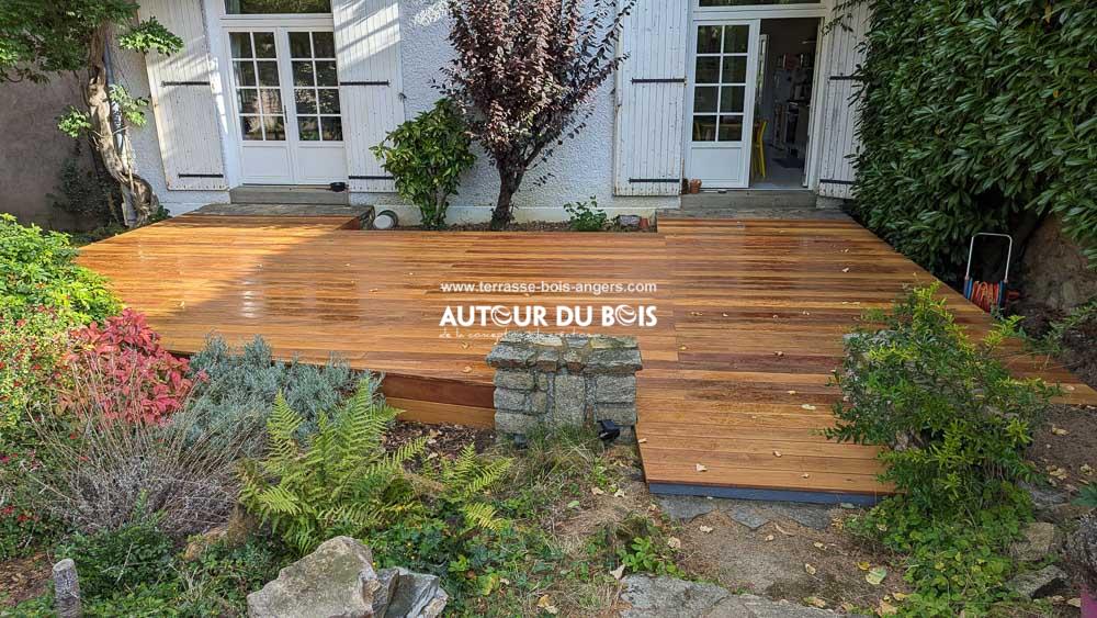 Terrasse bois au sol sur mesure à Angers