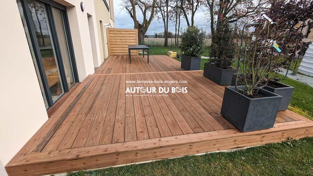 Terrasse bois au sol sur mesure à Angers