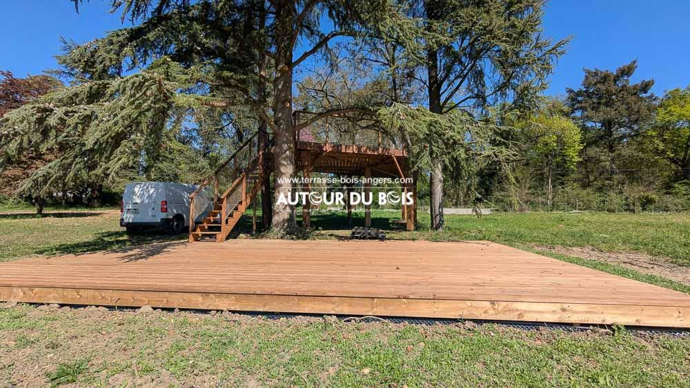 terrasse suspendue sur pilotis